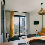Kikonia Art & Апарт-отель Акьяка