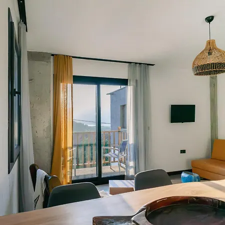 Kikonia Art & Lägenhetshotell Akyaka (Mugla)