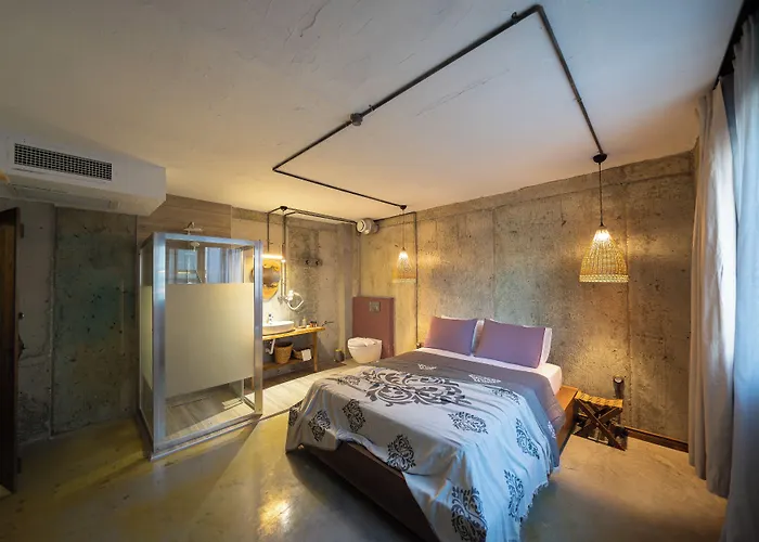 Kikonia Art & Apartmanhotel