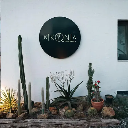 מלון דירות Kikonia Art &