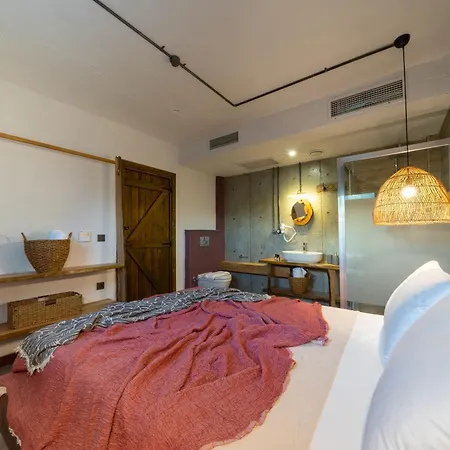 Kikonia Art&suites 4* Akyaka (Mugla)