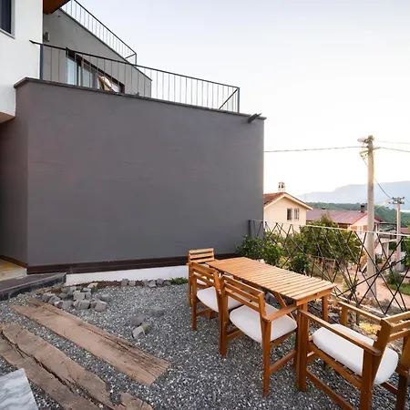 Kikonia Art&suites Lejlighedshotel