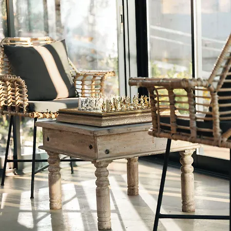 Kikonia Art & אקיאקה